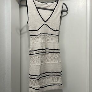 Abercrombie & Fitch White and Black dress